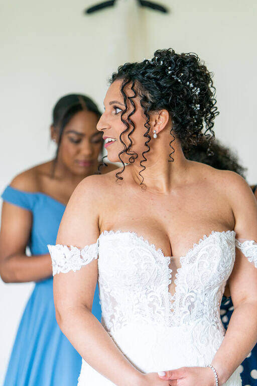 Working with Natural curls and wedding makeup by Pam Wrigley