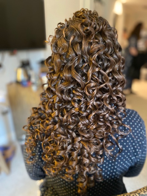 Natural curls and curly girl bridal hair and hairstyles by Pam Wrigley at Kew in West London