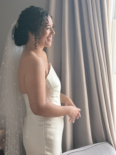 Natural curly bridal hair styling and bridal hairstyles plus wedding hairstyles for curly hair by Pam Wrigley