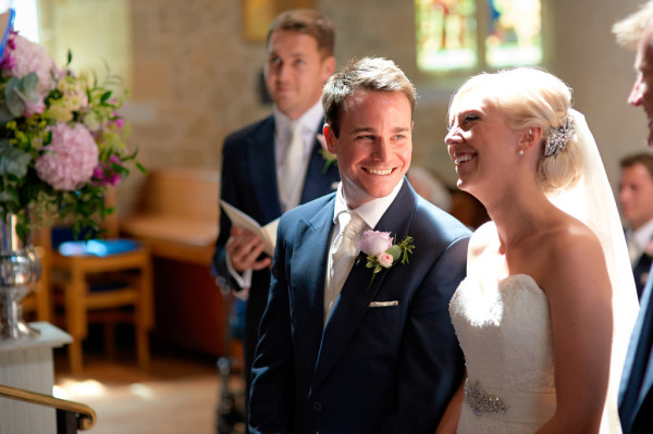 wedding day schedule. Beautiful natural bridal makeup for the bride by Pam Wrigley. Plus low bun wedding hairstyles for long hair by wedding makeup artist and bridal hair stylist in London.