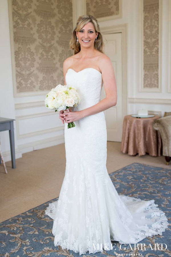Beautiful natural bridal makeup and hair for the bride by Pam Wrigley. Plus half up wedding hairstyle for long hair by wedding makeup artist and bridal hair stylist in Richmond.