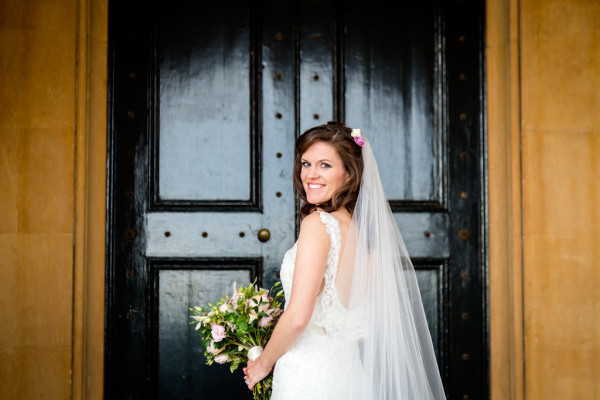 Natural bridal makeup and hair down bridal hairstyles for brides with long hair. Plus makeup by wedding makeup artist and bridal hair stylist Pam Wrigley in London.
