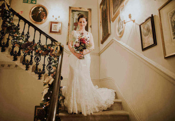 wedding makeup and hair by bridal hairstylist wedding makeup artist Pam Wrigley London kensington hotel smoky make-up