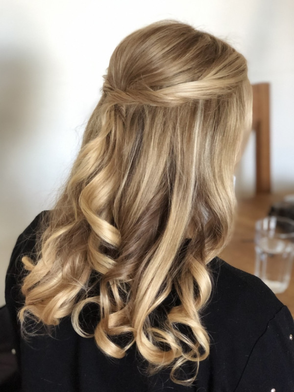 Soft Curls half up soft curls bride wedding bridal hair