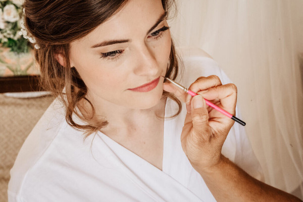 natural wedding makeup and bridal hair by Pam Wrigley London