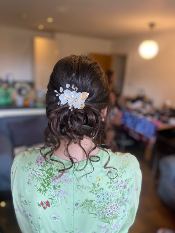 wedding and bridal hairstyles low relaxed bun by Pam Wrigley