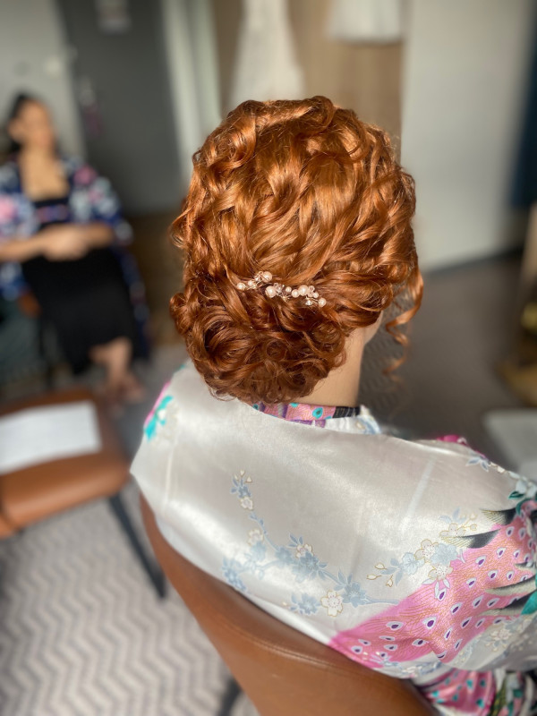 naturally curly wedding hair style and bridal makeup by Pam Wrigley