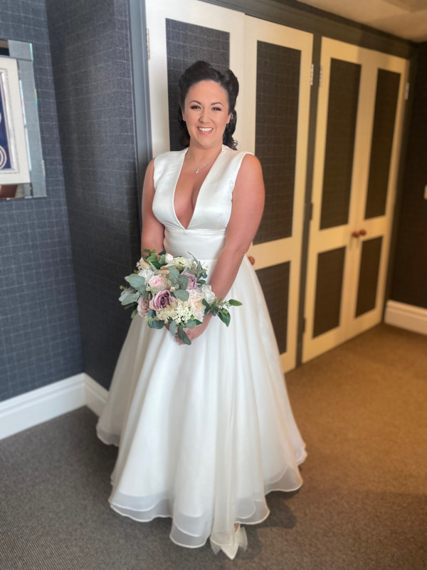 Dorset Square Hotel central London vintage wedding makeup and soft low bun bridal hairstyle by Pam Wrigley